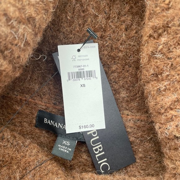 2 NWT Banana Republic Wool Sweaters - Picture 2 of 9